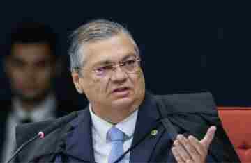  Dino manda TSE analisar possível uso de emendas em campanha eleitoral 